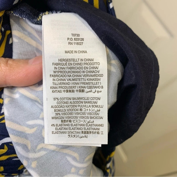 Boden Danby Pull-on chain print ankle stretch pants size 4P - Picture 12 of 15